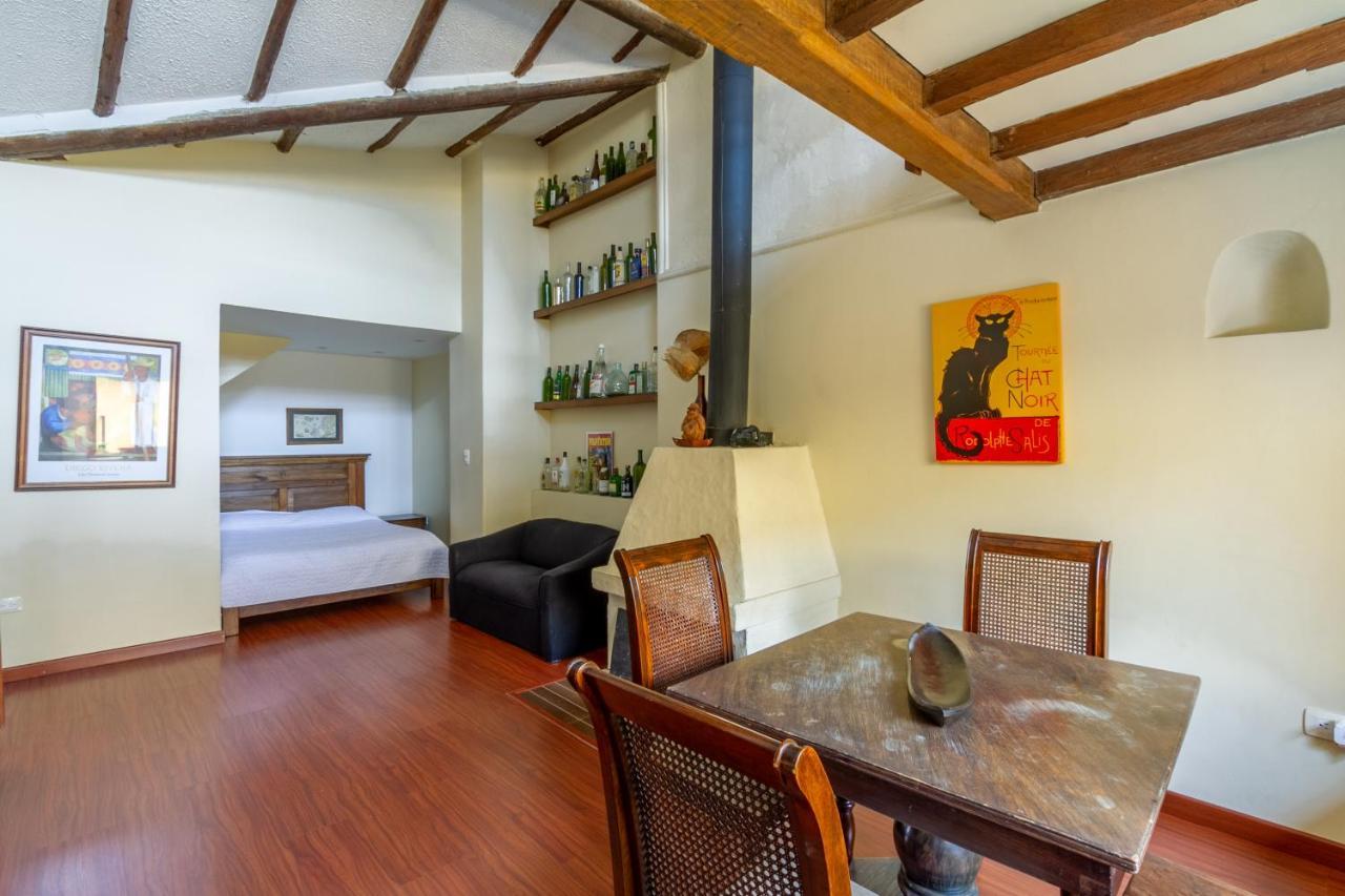 Apartaestudios La Candelaria โบโกตา ภายนอก รูปภาพ