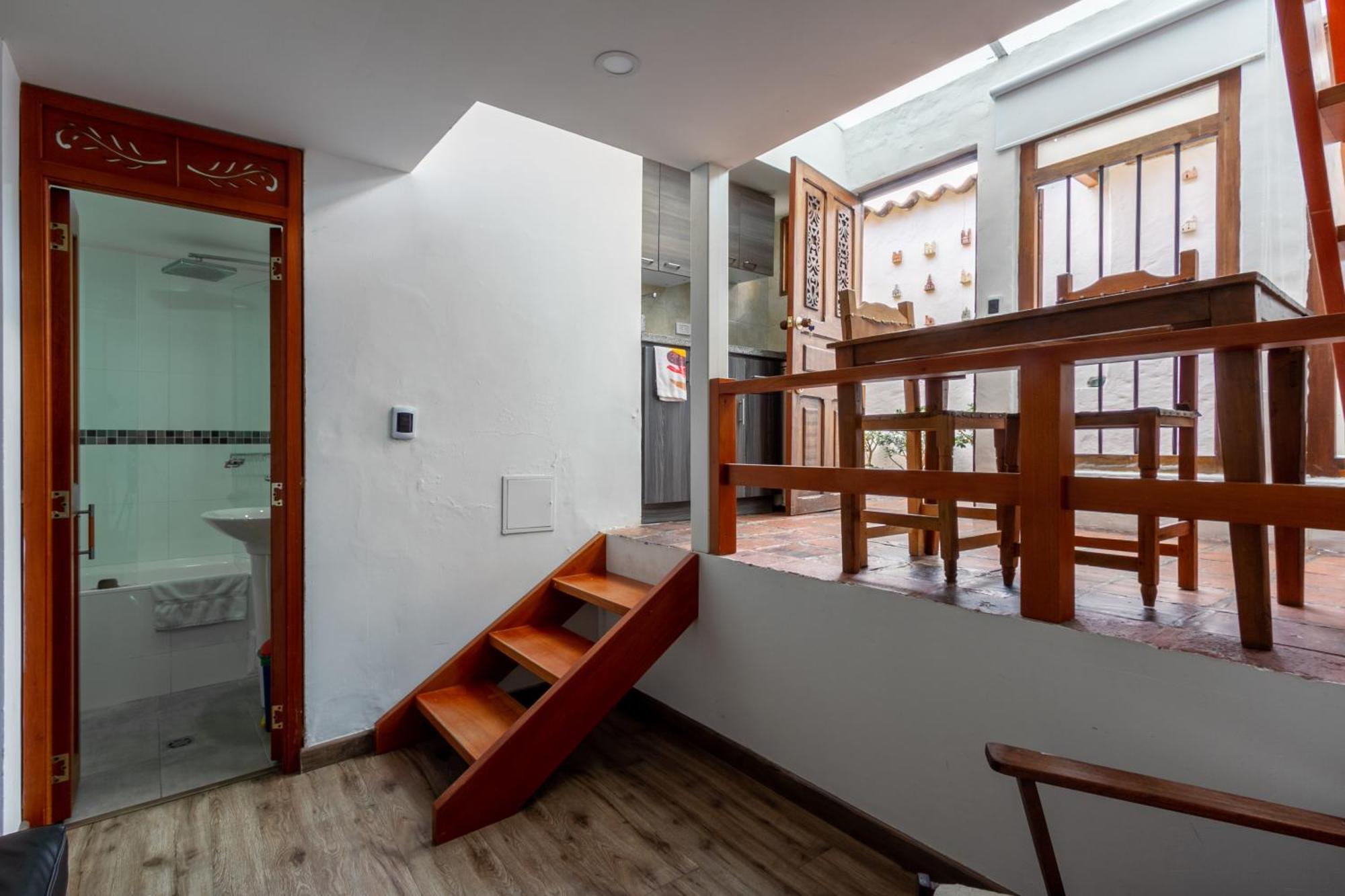 Apartaestudios La Candelaria โบโกตา ภายนอก รูปภาพ