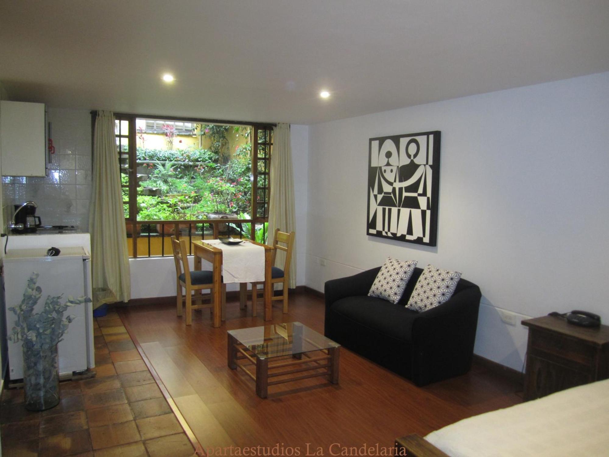 Apartaestudios La Candelaria โบโกตา ภายนอก รูปภาพ